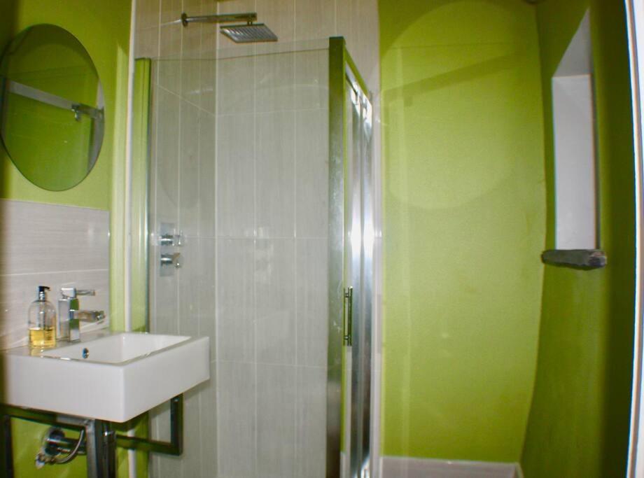 Сasa de vacaciones Mount Barn Newcastle Emlyn
